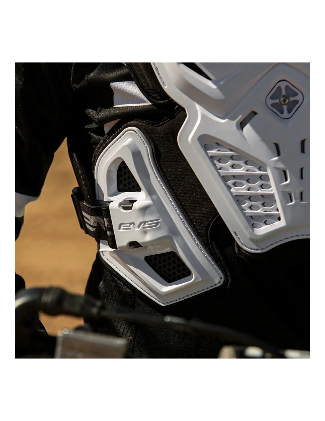 Peto EVS F2 Roost Deflector Peto EVS F2 Roost Deflector